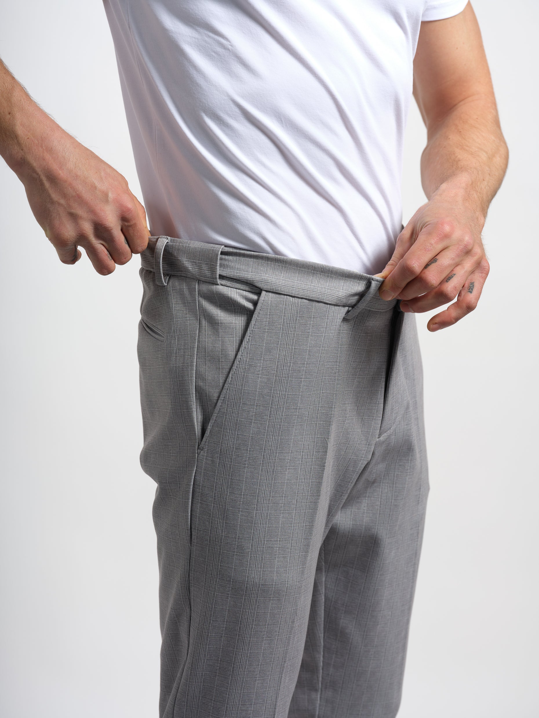 Jersey stretch gray dress pants with an expandable waistband